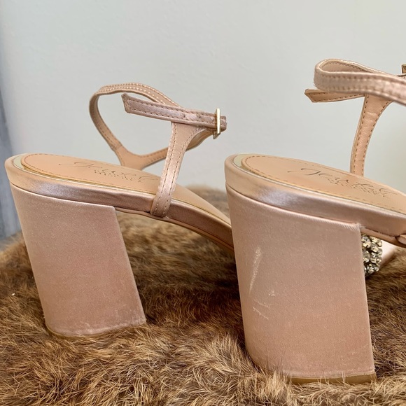 Badgley Mischka - Lori Block Heel in Champagne - Picture 13 of 16